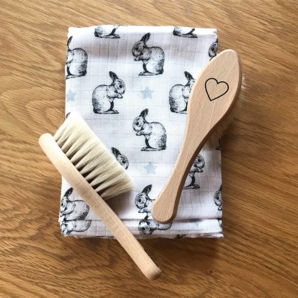 Saison-des-abeilles-Jouet-ecologique-en-bois-bebe-enfant-brosse-a-cheveux-bebe-naturel-coeur