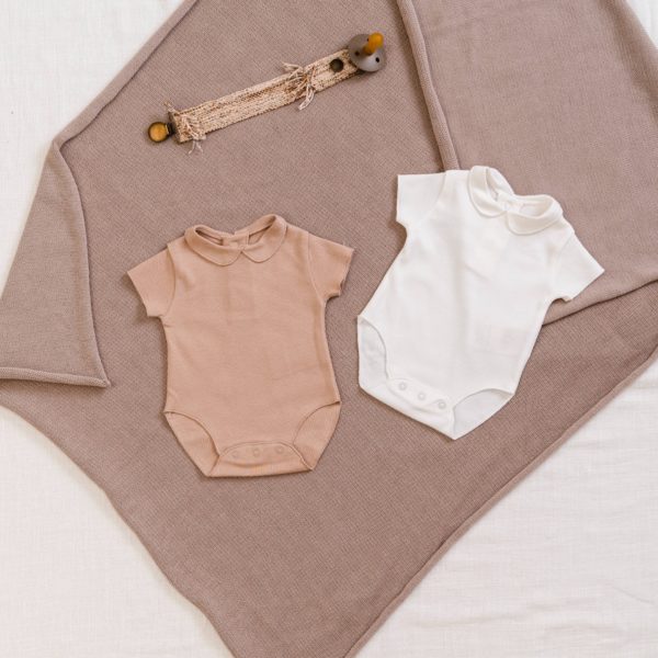 Saison des Abeilles Vetements enfants Habillement bebe coton biologique - fille - Body blanc col claudine