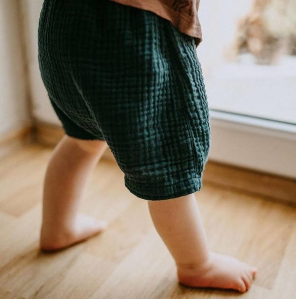 Saison des abeilles - vetements enfant - coton bio - short bleu bebe