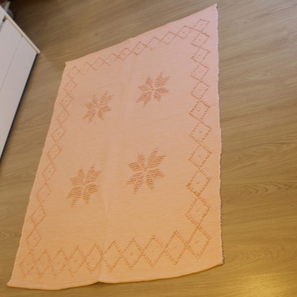 tapis-eco-responsable-fait main-made in europe-recyclé-rose